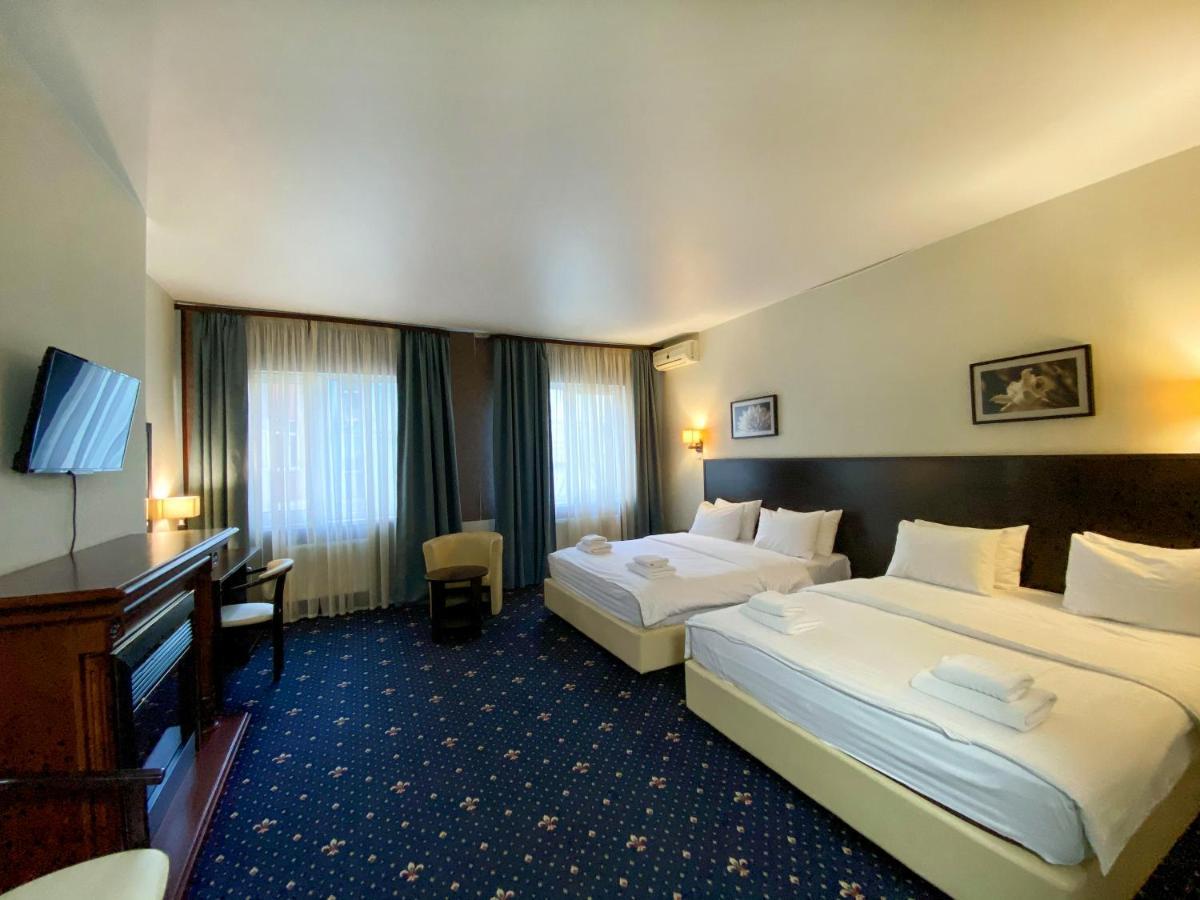 Irishotels Kiev Esterno foto