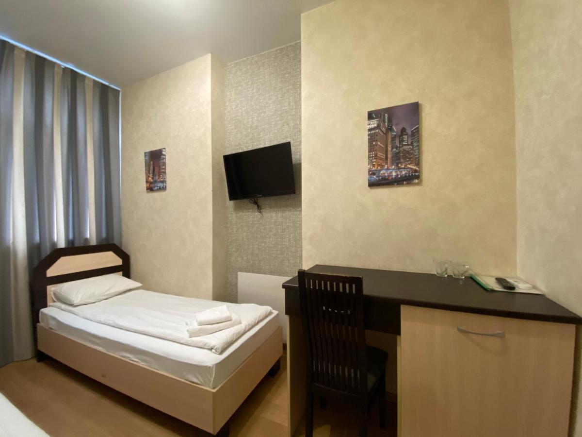 Irishotels Kiev Esterno foto