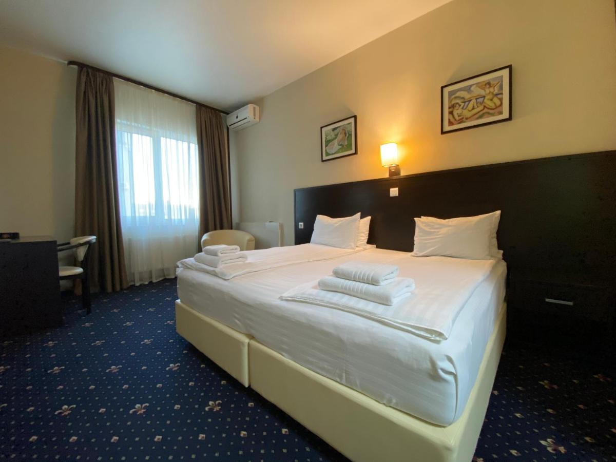 Irishotels Kiev Esterno foto
