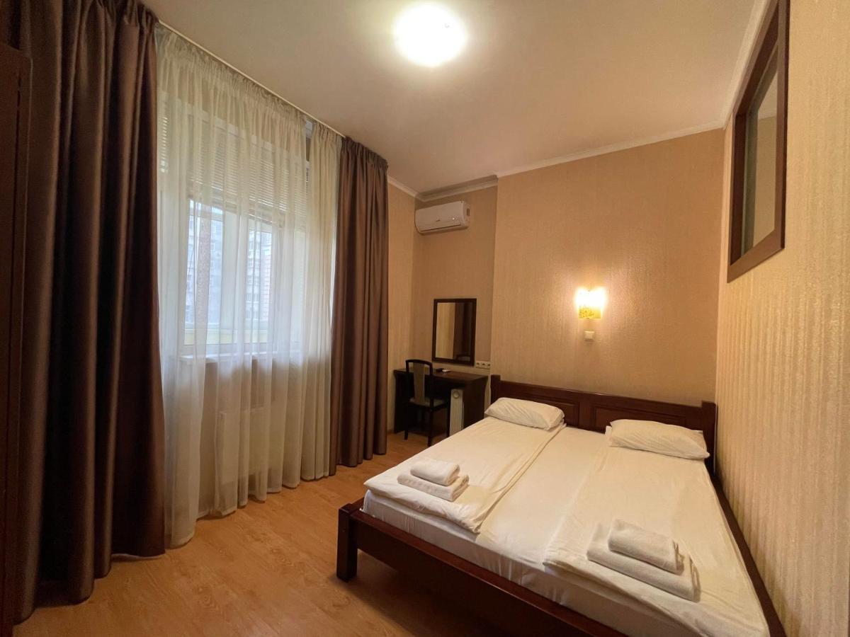 Irishotels Kiev Esterno foto