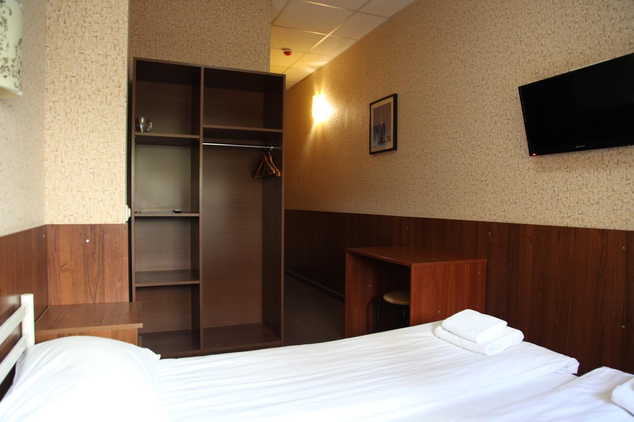 Irishotels Kiev Esterno foto